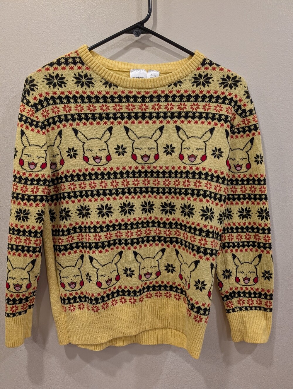 Pokémon Pikachu Fair Isle Knit Sweater Yellow Crewneck Pullover L Women's S
